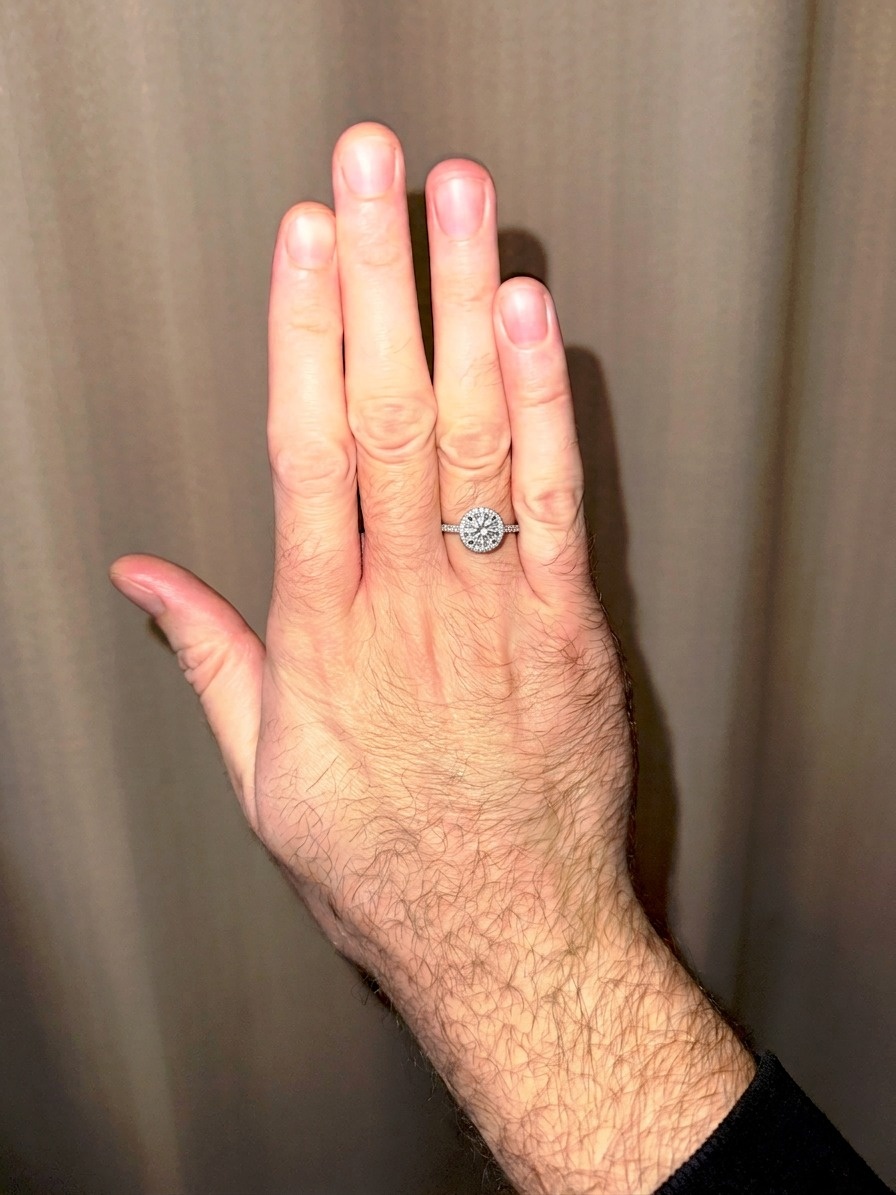 Дизайнерское кольцо 1 ct. с россыпью бриллиантов