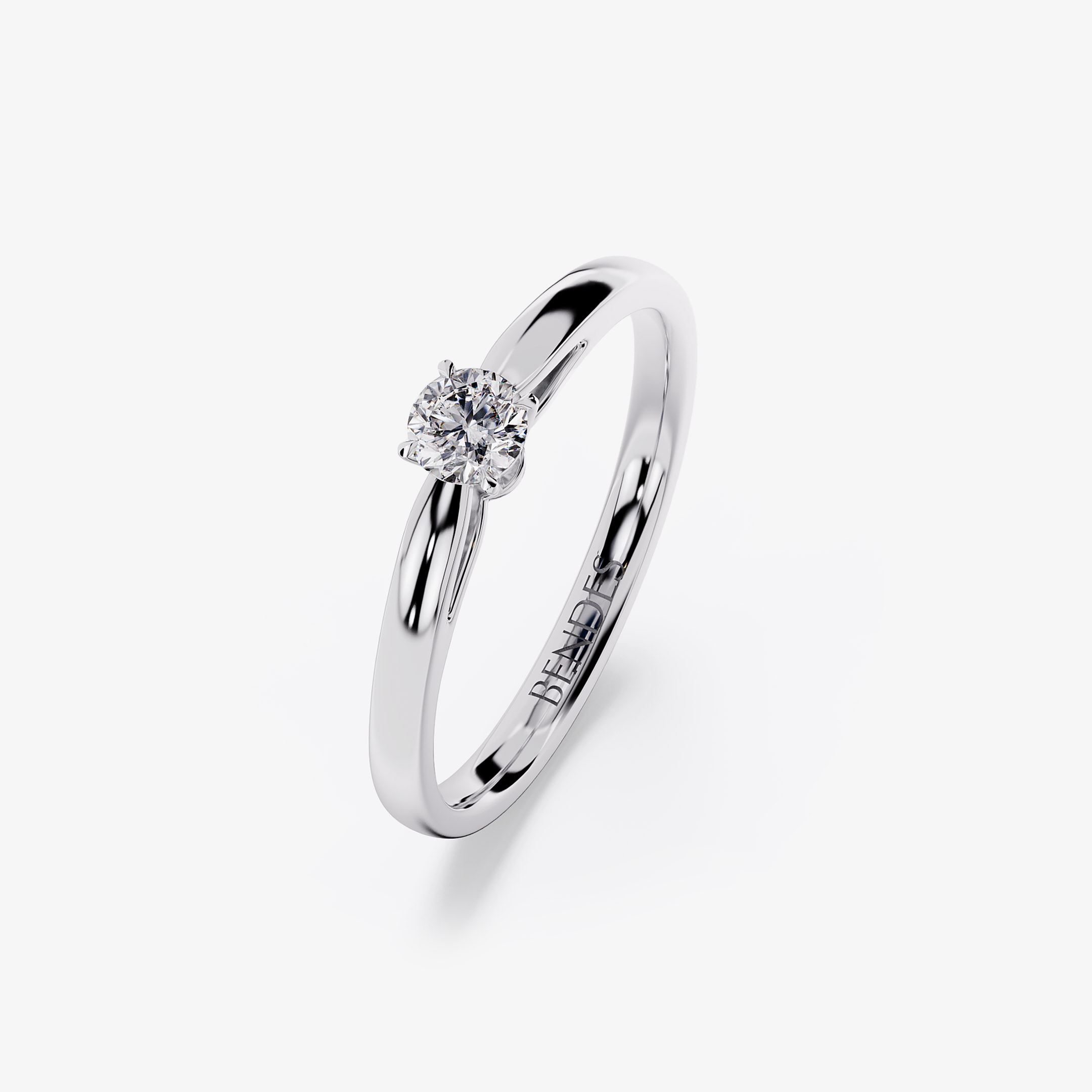 Помолвочное кольцо с бриллиантом 0.3 ct.